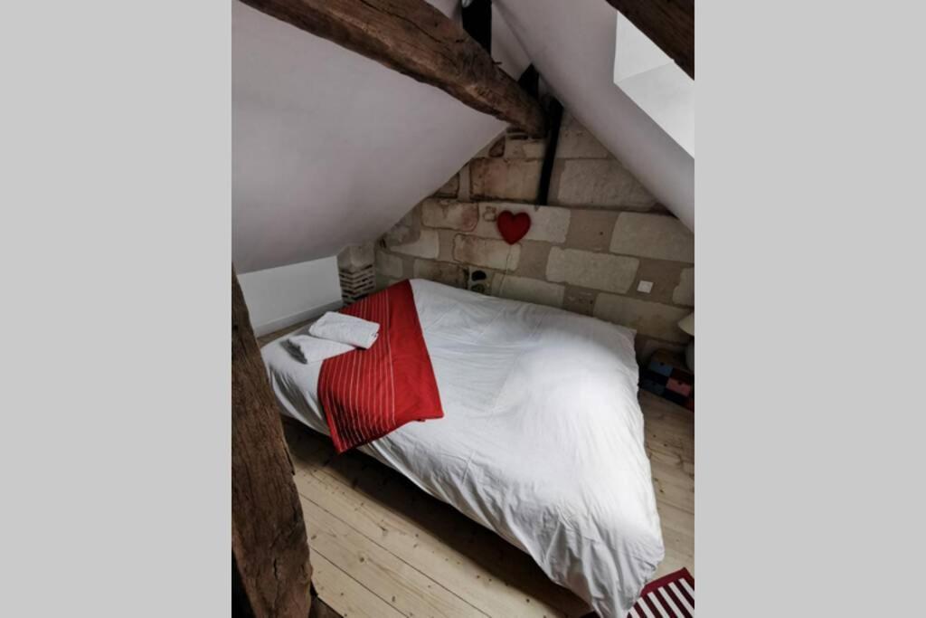 Maison De Ville Au Coeur Du Quartier Historique Tours Exteriör bild