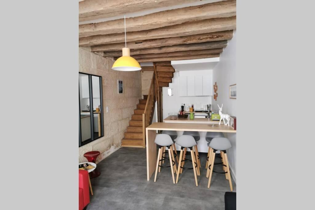 Maison De Ville Au Coeur Du Quartier Historique Tours Exteriör bild